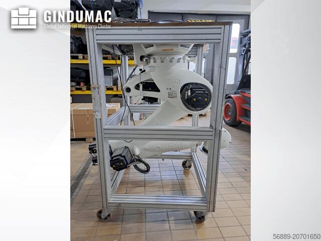 Robot Arm KUKA KR270 R2700 C ultra MED