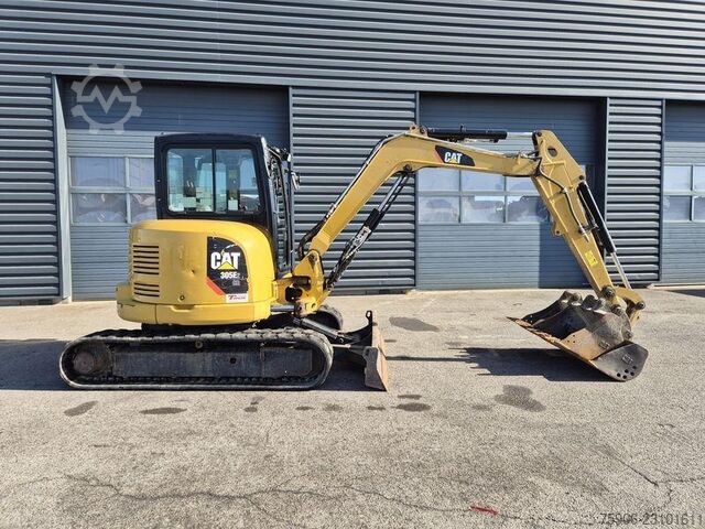 Mini excavators Caterpillar 305E2
