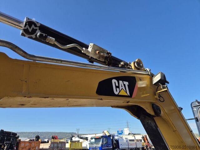 Mini excavators Caterpillar 305E2