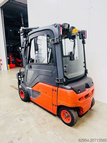 Stivuitor electric cu 4 roți Linde E 20 PL-02 EVO Triplex STVO Kabine ZVG