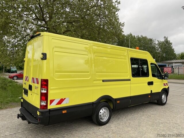 Panelová dodávka iveco Daily 35S14 Maxi Mixto 5-Sitzer *AHK*1-Hand