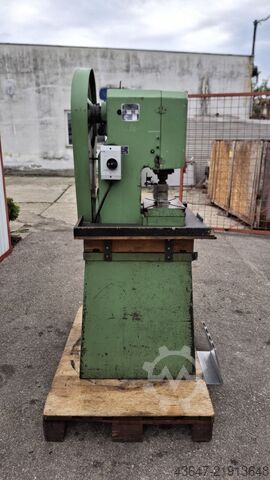 Exzenterpresse 6t MABU-PRESSEN 6 TF