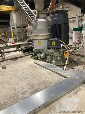 Pelletproduktionsanlage Falck Pellet Valtellina Impianto produzione pellet