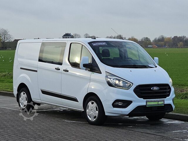Carrinha de tejadilho alto FORD TRANSIT CUSTOM 2.0 L2H1 Dub.- Cab. Navi