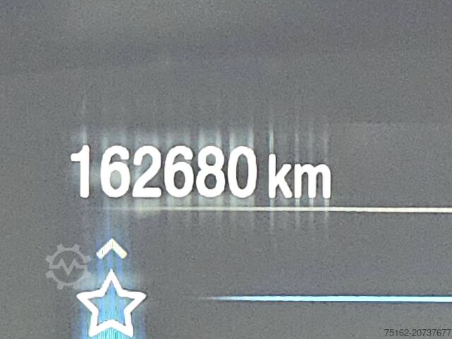 Carrinha de tejadilho alto FORD TRANSIT CUSTOM 2.0 L2H1 Dub.- Cab. Navi