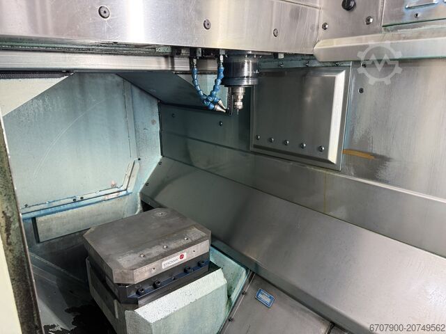 Uniwersalne centrum obróbcze Mikron HSM 400