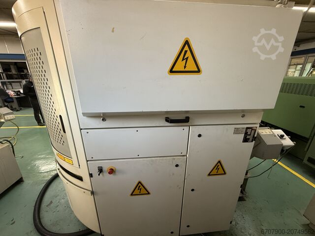 Uniwersalne centrum obróbcze Mikron HSM 400