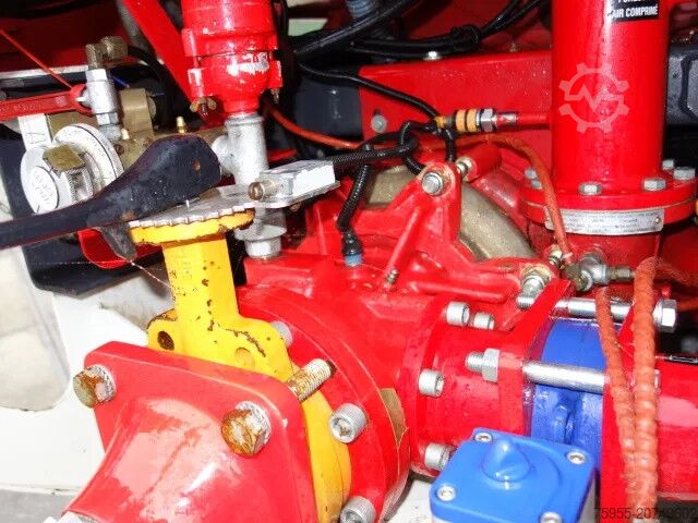 Fire engine Renault Kerax 410dci euro5,6000 liter water,canon on th...