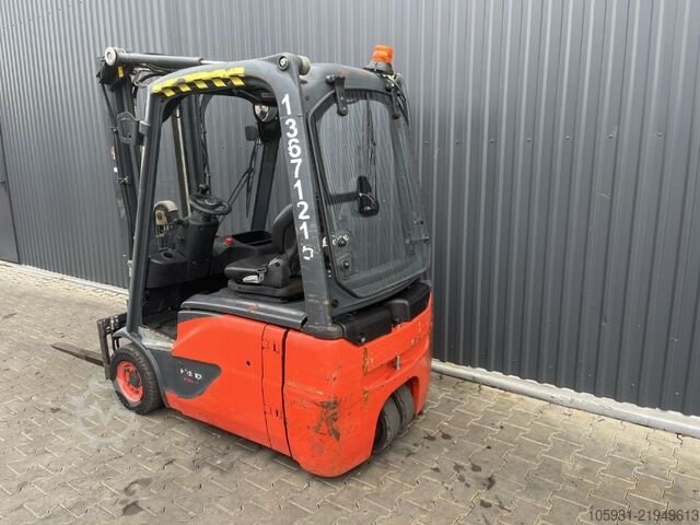 Carrello elevatore elettrico a 3 ruote Linde E16-02