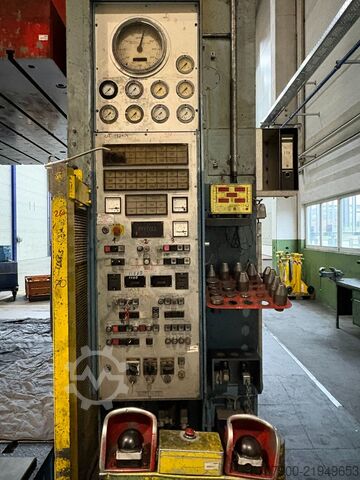 SCHULER P4 E2 SQ 1200 mechanische pers SCHULER P4 E2 SQ 1200