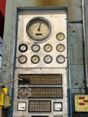 SCHULER P4 E2 SQ 1200 mechanische pers SCHULER P4 E2 SQ 1200