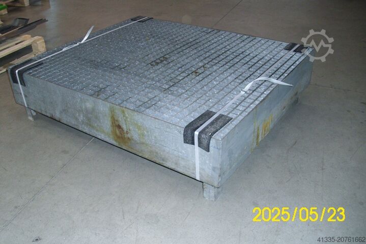 Drip tray with grating Unbekannt 
