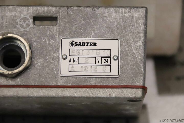 Regulator ogrzewania Sauter equitherm 100  EQJW 41 D 10