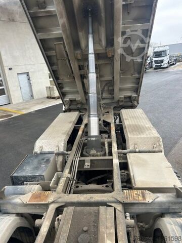 Třístranný sklápěč SCANIA P450 XT ,8X4 MEILLER GESTEINSKIPPER, BORDMATIK,  RETARDER