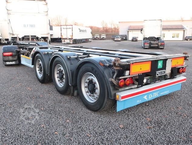 Swap body semitrailer D-Tec VCC-01 FT LS S Flexi Multi ADR 20-45 Fuss