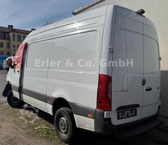 High top van MERCEDES-BENZ 319 CDI Sprinter III