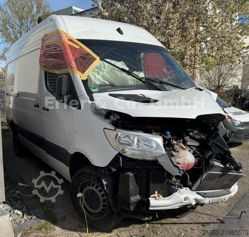 High top van MERCEDES-BENZ 319 CDI Sprinter III
