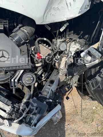 High top van MERCEDES-BENZ 319 CDI Sprinter III