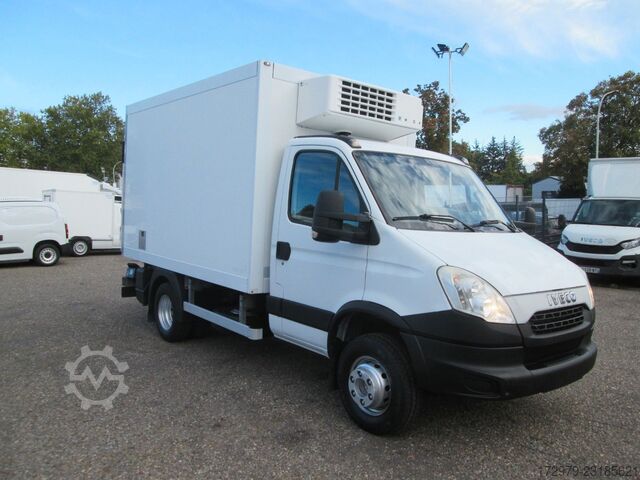 Furgon sa rashladnim sandukom IVECO 70 C17 3.0 *Thermo-King Tiefkühler*Euro5*LBW*