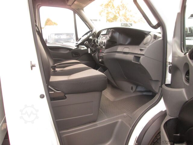 Furgon sa rashladnim sandukom IVECO 70 C17 3.0 *Thermo-King Tiefkühler*Euro5*LBW*