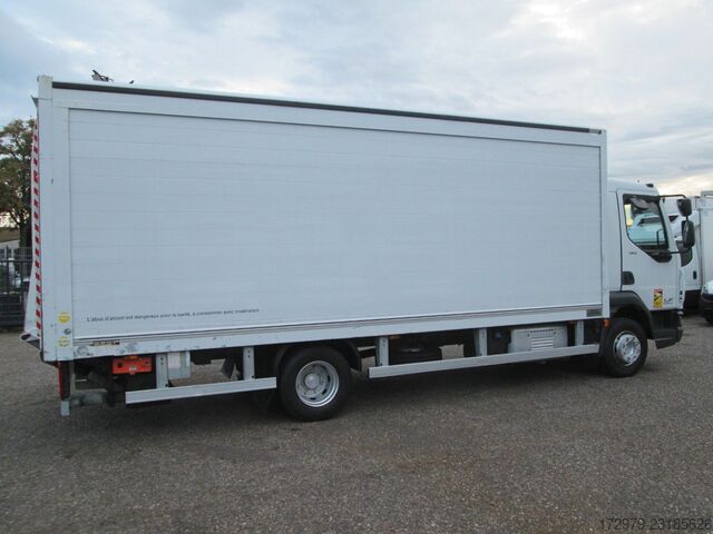 Kamion za prevoz pića DAF LF 180.12 *Getränke-Koffer*Klima*LBW*Euro6*