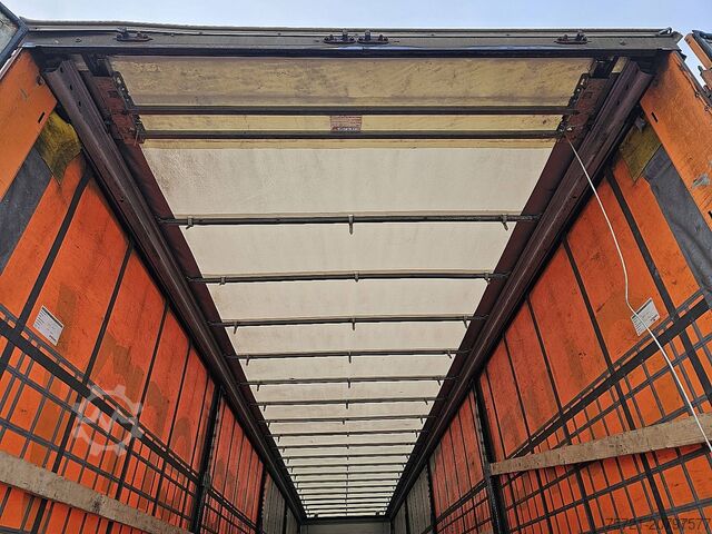 Sliding tarpaulins KOGEL S24