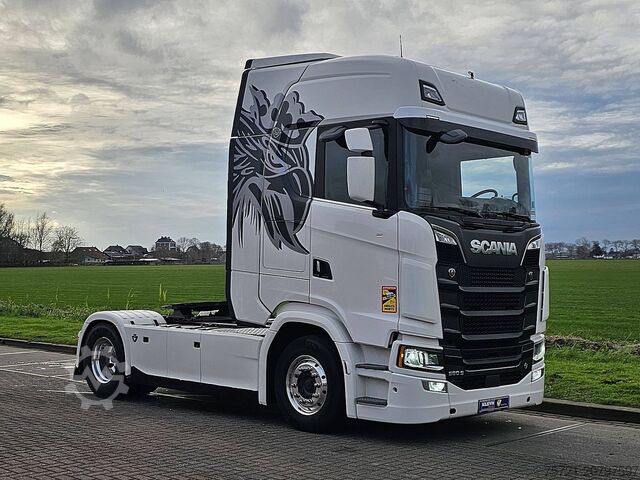 Standaard trekker SCANIA S580 Highline,durabright