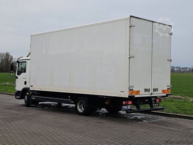 Gesloten bak M.A.N. 8.180 TGL Möbelkoffer