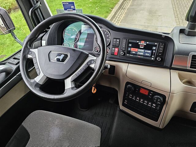 Gesloten bak M.A.N. 8.180 TGL Möbelkoffer