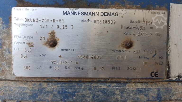 Kettingtakels - 14 stuks DEMAG / STAHL / LIFTKET 2 ton/1 ton / 500 / 250 / 160 / 125 kg.