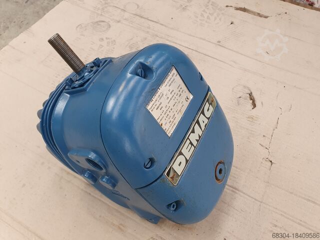 Kettingtakels - 14 stuks DEMAG / STAHL / LIFTKET 2 ton/1 ton / 500 / 250 / 160 / 125 kg.