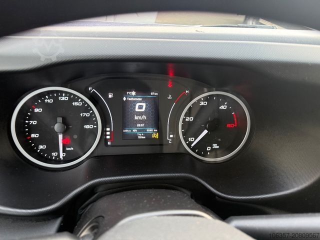 Boxvogn IVECO Daily 35C16 Koffer Ladebordwand 500kg