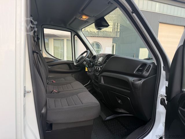 Boxvogn IVECO Daily 35C16 Koffer Ladebordwand 500kg