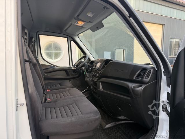 Boxvogn IVECO Daily 35C16 Koffer Ladebordwand 500kg