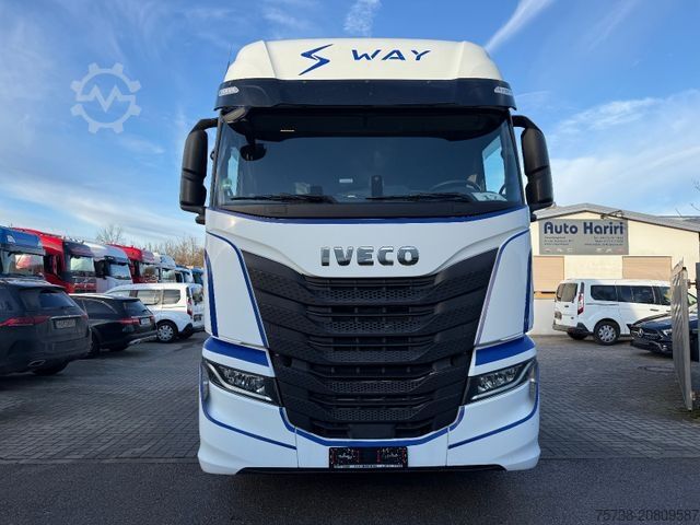 Standard trækkerunit IVECO S-Way 480/Intarder/2xTank/Navi/Spoiler