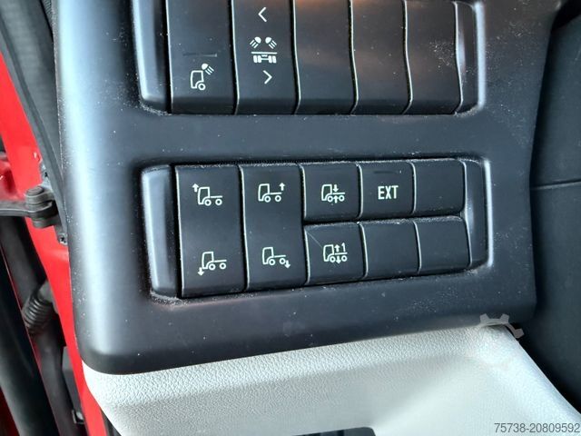 Hazardous materials truck SCANIA R500 /Retarder/Kompressor/ADR Gefahrgut/VOLLLUFT