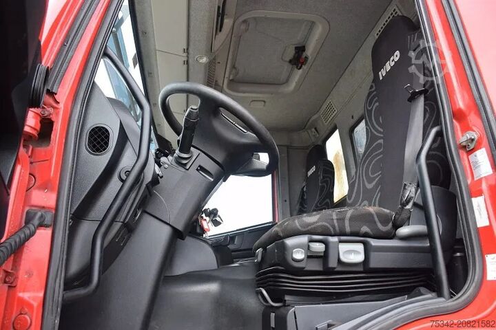 Camión grúa Iveco Trakker 360