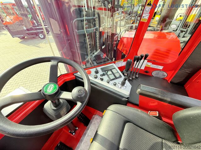 τετραπλής κατεύθυνσης περονοφόρο όχημα Combilift C8000 GAS TRIPLEX 8300 WIDE POSITIONER