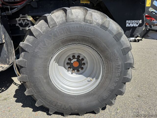 Kombajn sklízecí Case IH Axial-Flow 7240