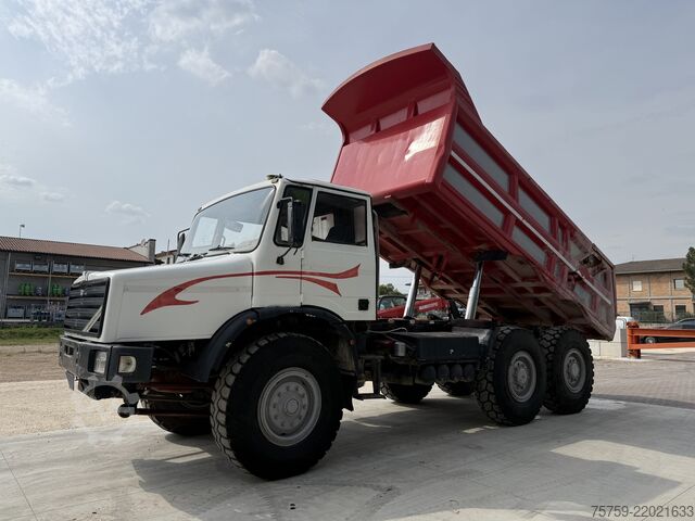 Kipper LKW Perlini 131/33 Dumper 6x4