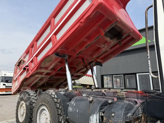 Kipper LKW Perlini 131/33 Dumper 6x4