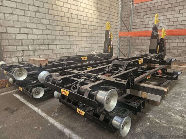 Dispozitiv cu cârlig Titan City Hyva 03-28-K-DIN-BF