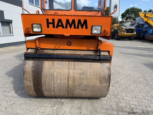 Tandemvält Hamm DV8.21 Tandemwalze Kantenschneider