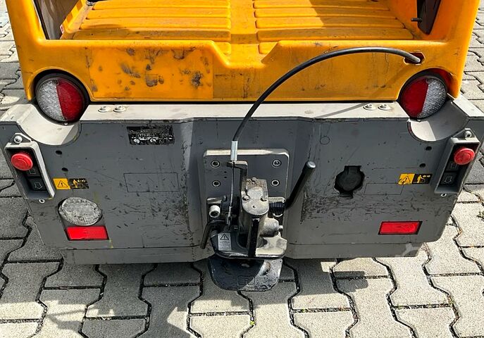 Traktortrækker Jungheinreich EZS 580