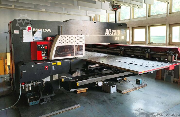 CNC πρέσα διατρήσεως περιστροφικού πύργου Amada AC-2510 NT