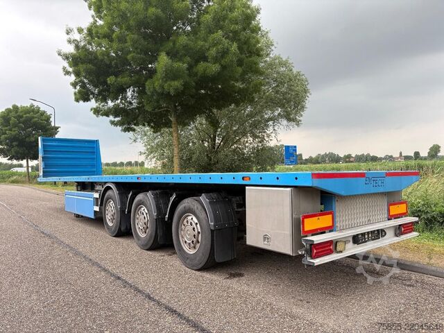 Flatbed Emtech NP3 Platform / Liftaxle / 2x Steering Axle / SA...