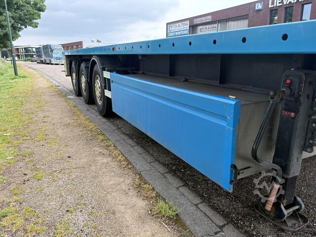 Flatbed Emtech NP3 Platform / Liftaxle / 2x Steering Axle / SA...