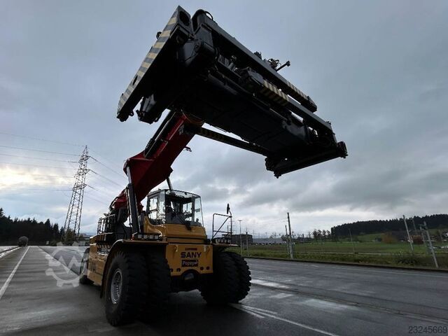 Tam konteyner erişimli istifleyici Sany SRSC45G5-P - PIGGYBACK SPREADER
