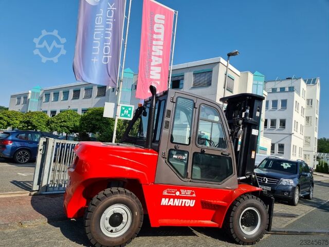 Wózek widłowy z silnikiem wysokoprężnym Manitou MI 70 D 3F480