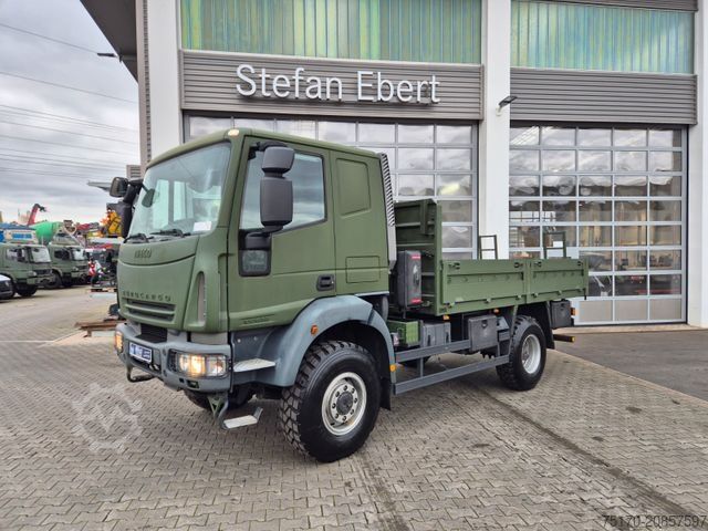 Flatbed truck IVECO Eurocargo ML100E22WM-BW 4x4 Pritsche L-Haus Bett